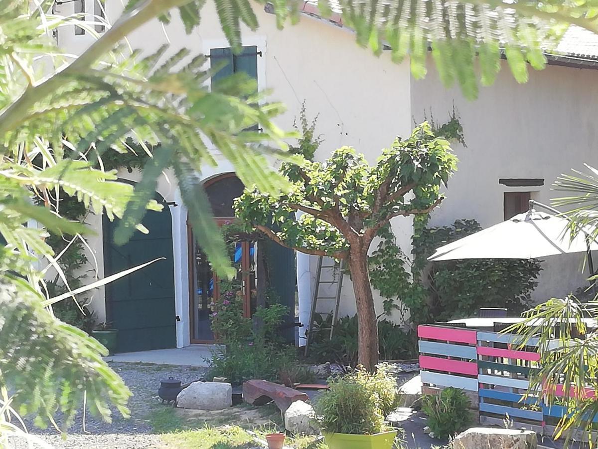 Gite Pedelucq Pouillon Exterior photo